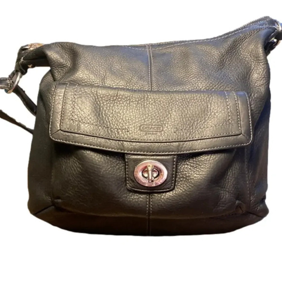 Coach Handbags - Coach in black pebbled leather - Vintage